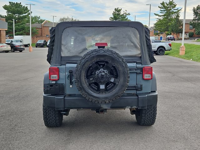Used 2014 Jeep Wrangler Unlimited Sport w/ Connectivity Group AWD/4WD image 4