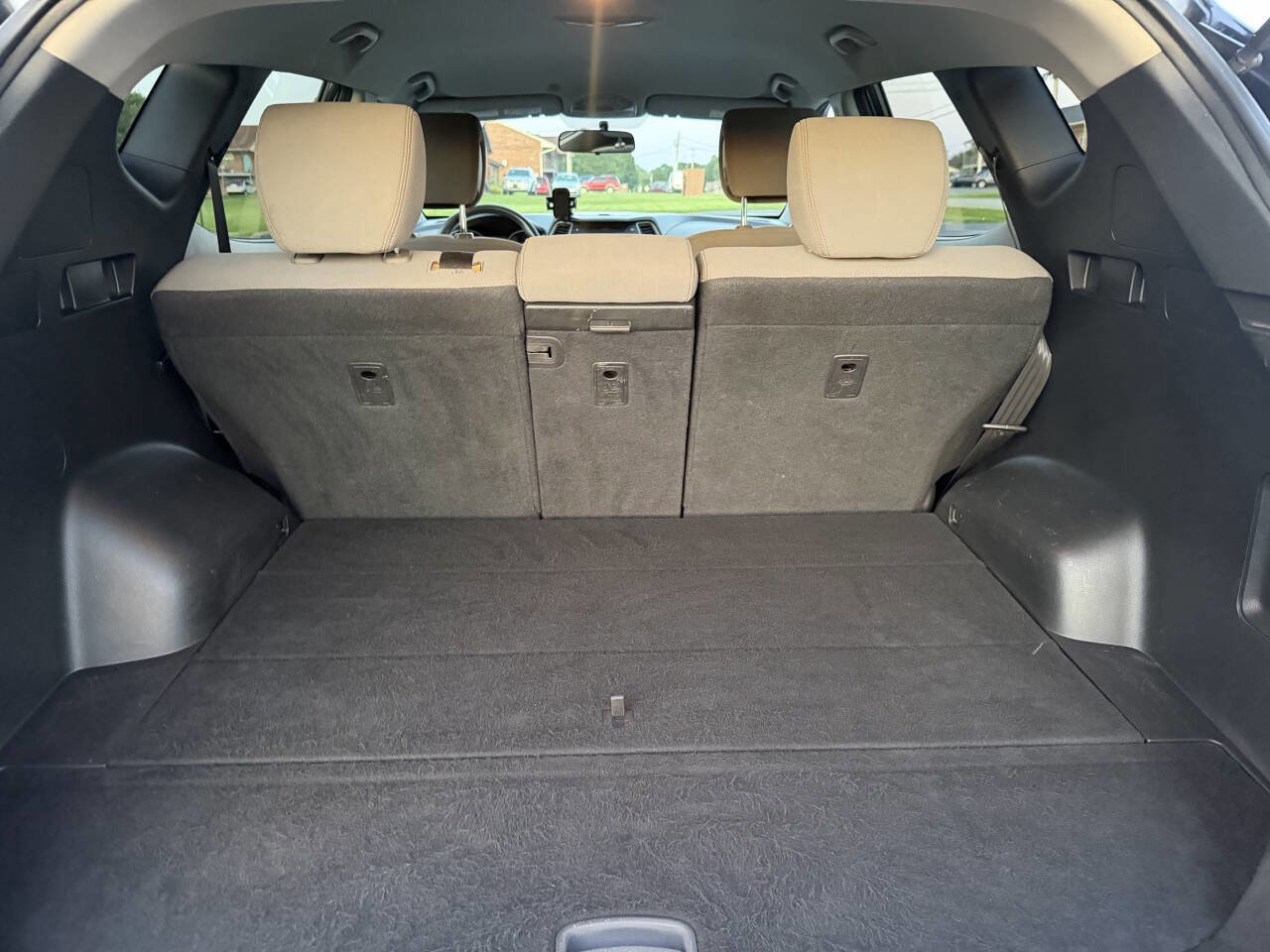 Used 2016 Hyundai Santa Fe Sport FWD image 18