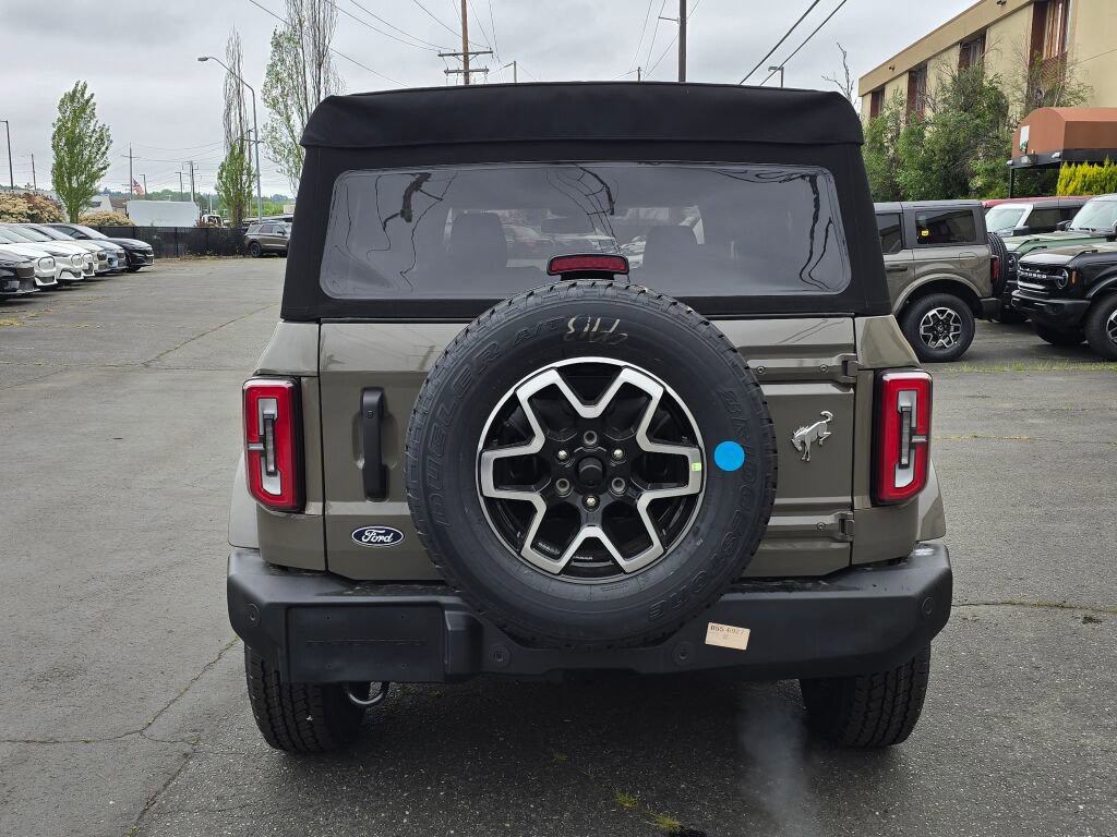 New 2026 Ford Bronco Outer Banks AWD/4WD image 4