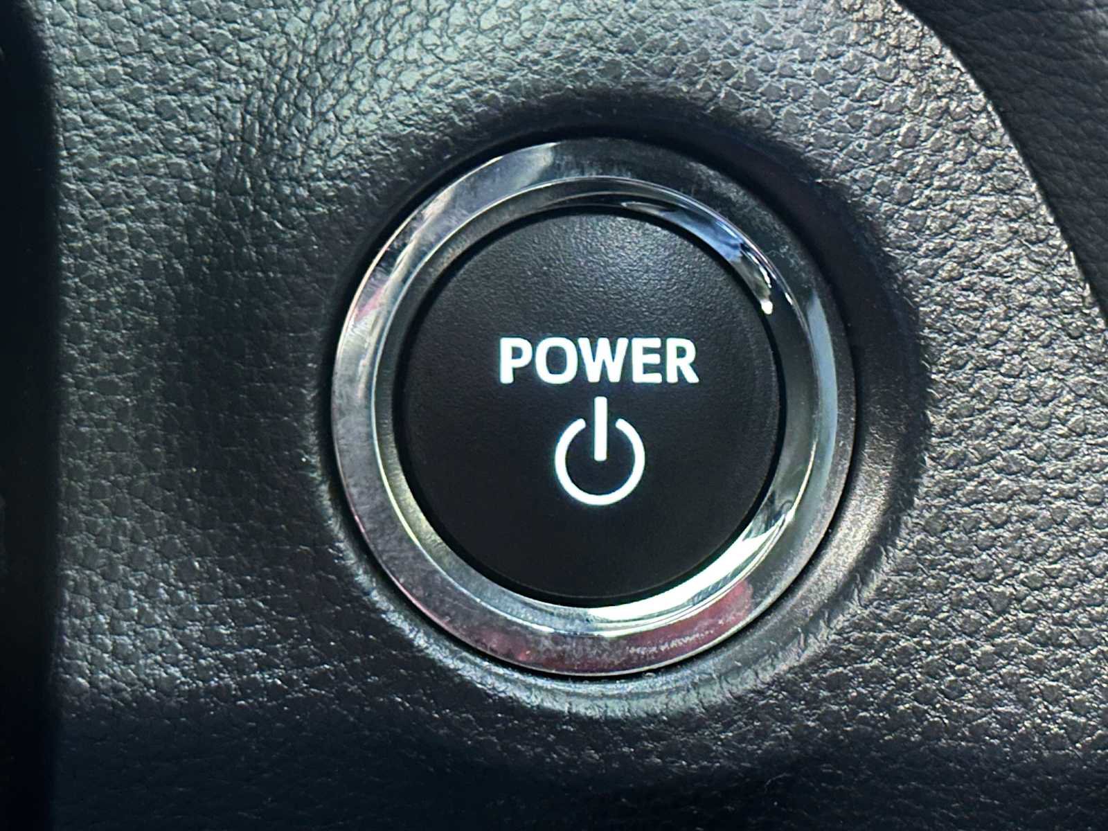 Certified 2023 Toyota RAV4 SE w/ Convenience Package image 19