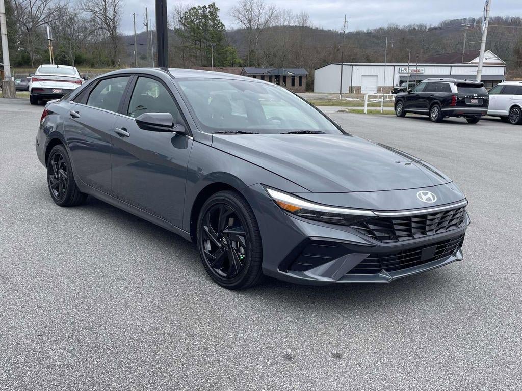 New 2026 Hyundai Elantra SEL Sport Premium image 23