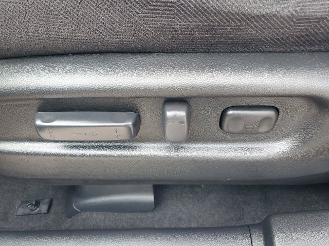 Used 2022 Honda Pilot Sport image 12