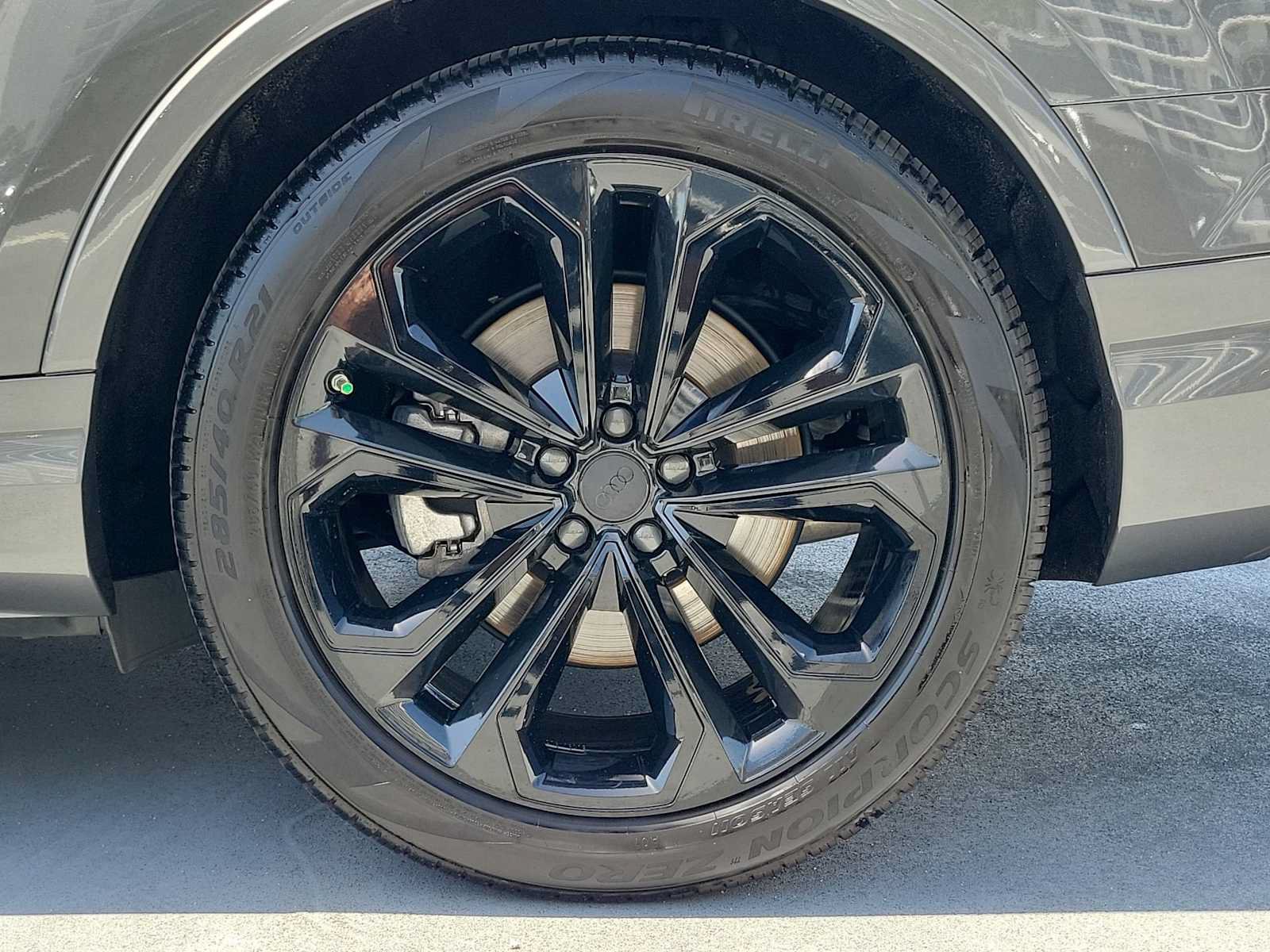 Certified 2026 Audi Q7 3.0T Premium Plus AWD/4WD image 12