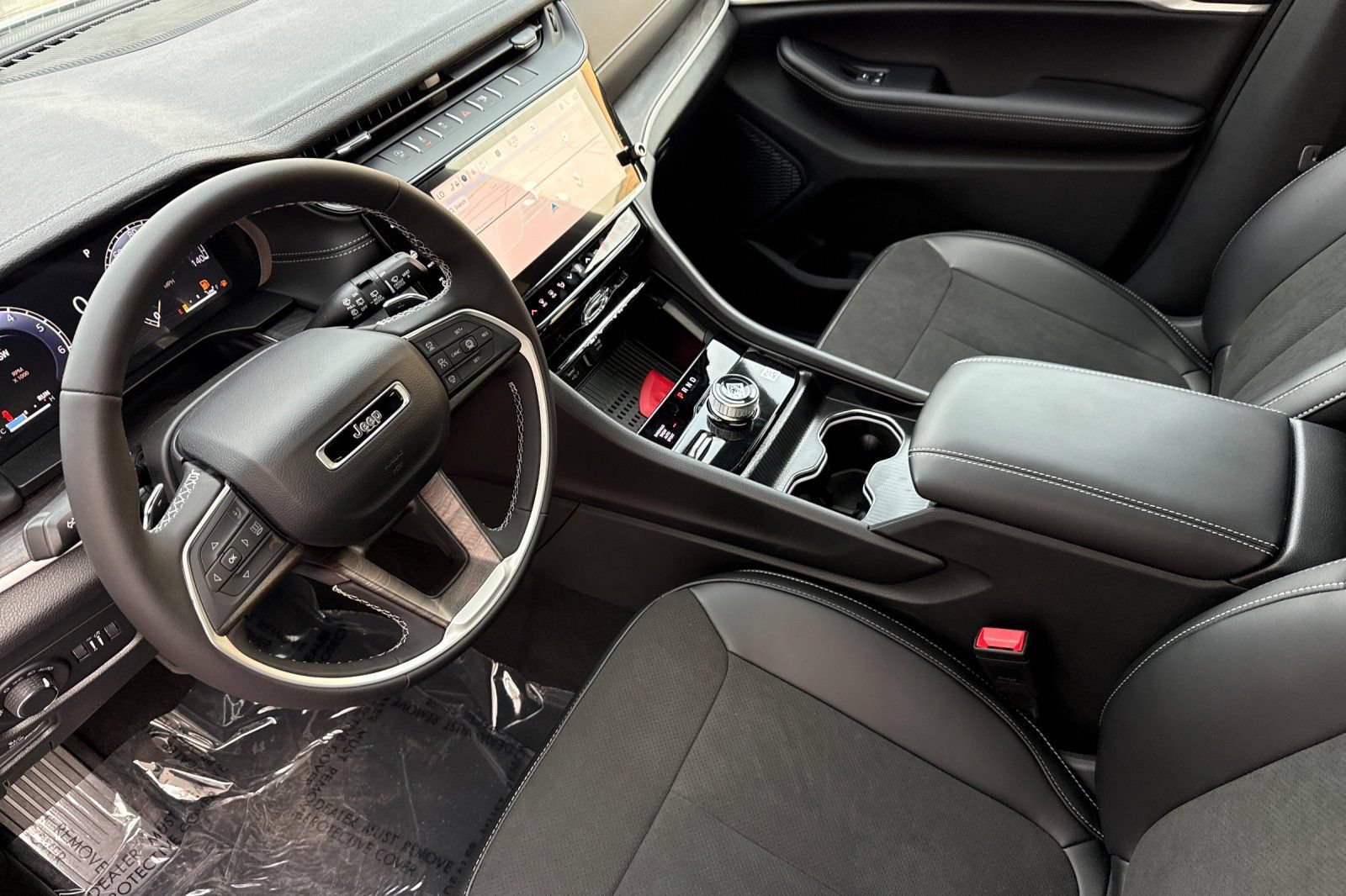 New 2026 Jeep Grand Cherokee Altitude AWD/4WD image 3