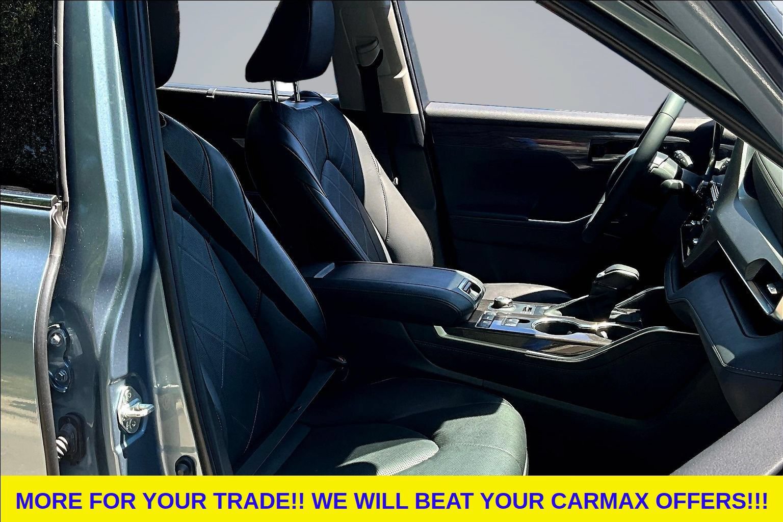 Used 2022 Toyota Highlander Platinum AWD/4WD image 32