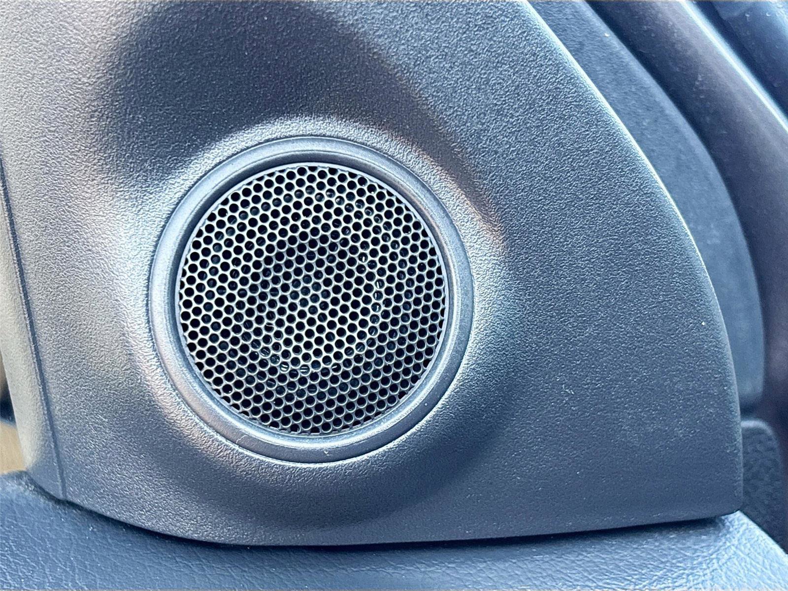 Used 2020 Mitsubishi Outlander ES image 18