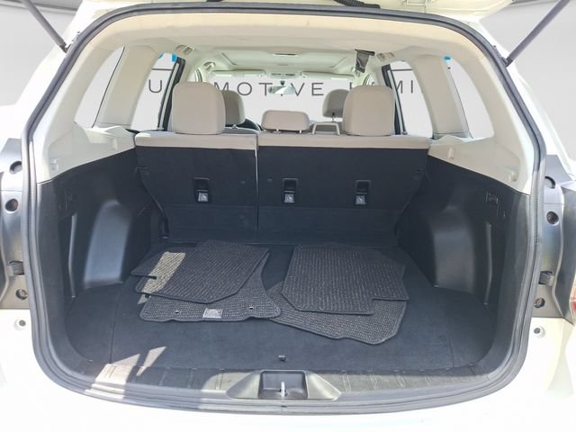 Used 2014 Subaru Forester 2.5i Premium w/ All-Weather Package AWD/4WD image 23
