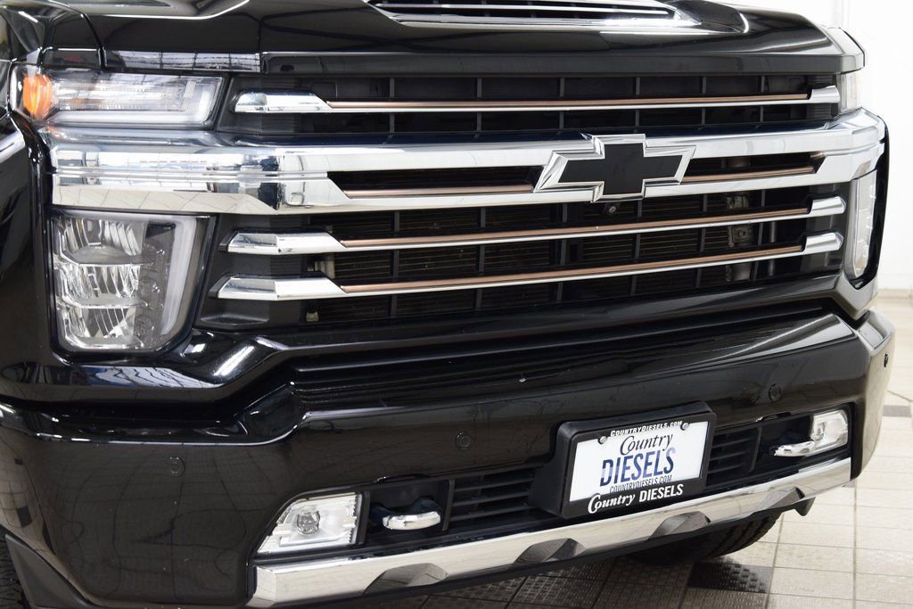 Used 2023 Chevrolet Silverado 2500 High Country w/ Z71 Off-Road Package image 11