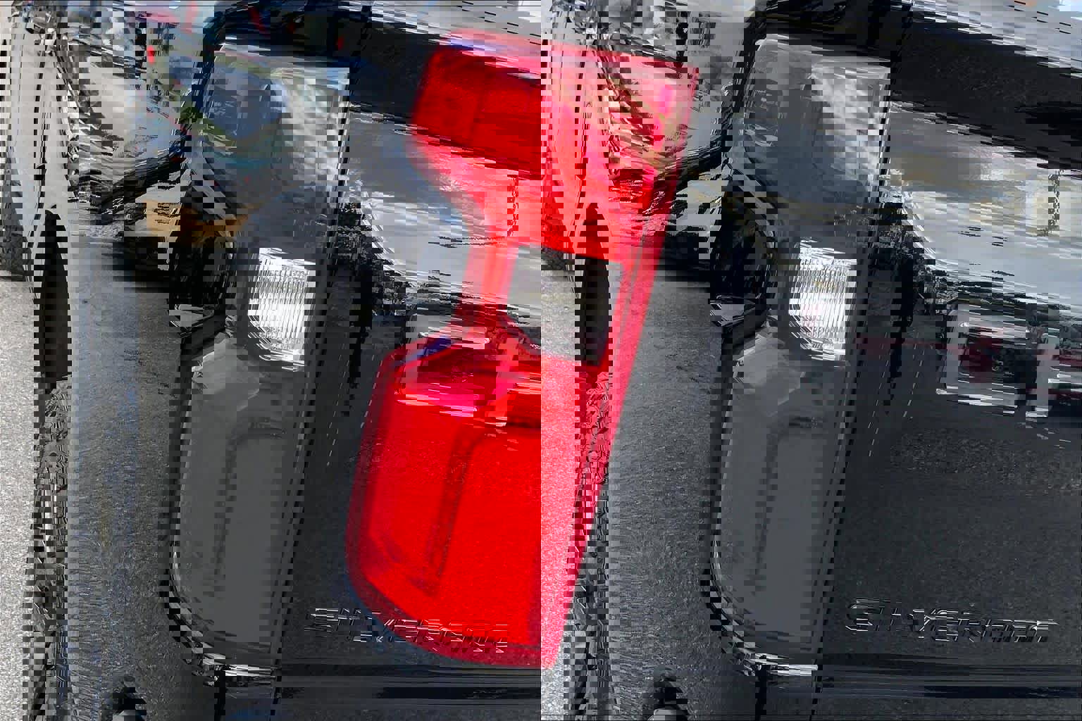 Used 2024 Chevrolet Silverado 1500 LT Trail Boss w/ LPO, Dark Essentials Package image 28