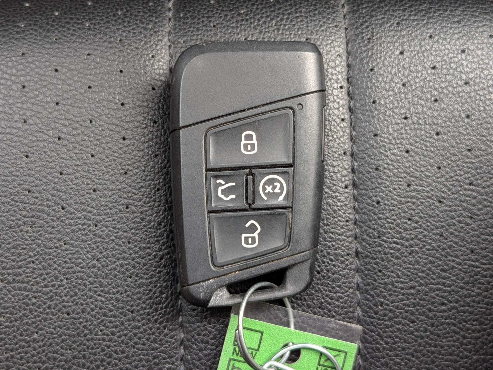Used 2024 Volkswagen Tiguan Wolfsburg Edition AWD/4WD image 29