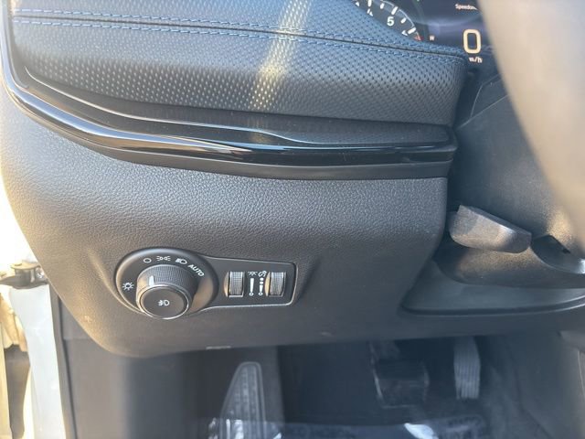 New 2026 Jeep Compass Latitude AWD/4WD image 21