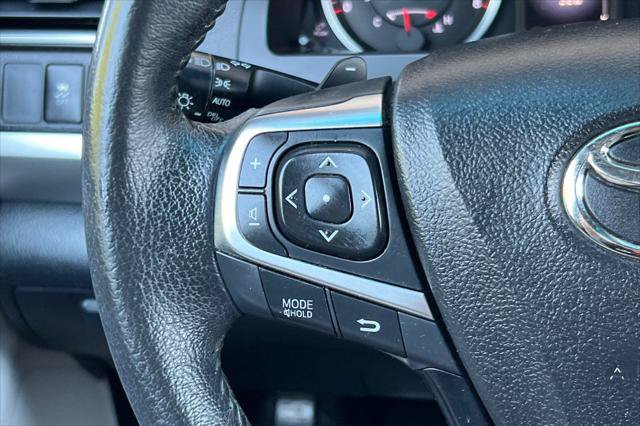 Certified 2017 Toyota Camry SE FWD image 23