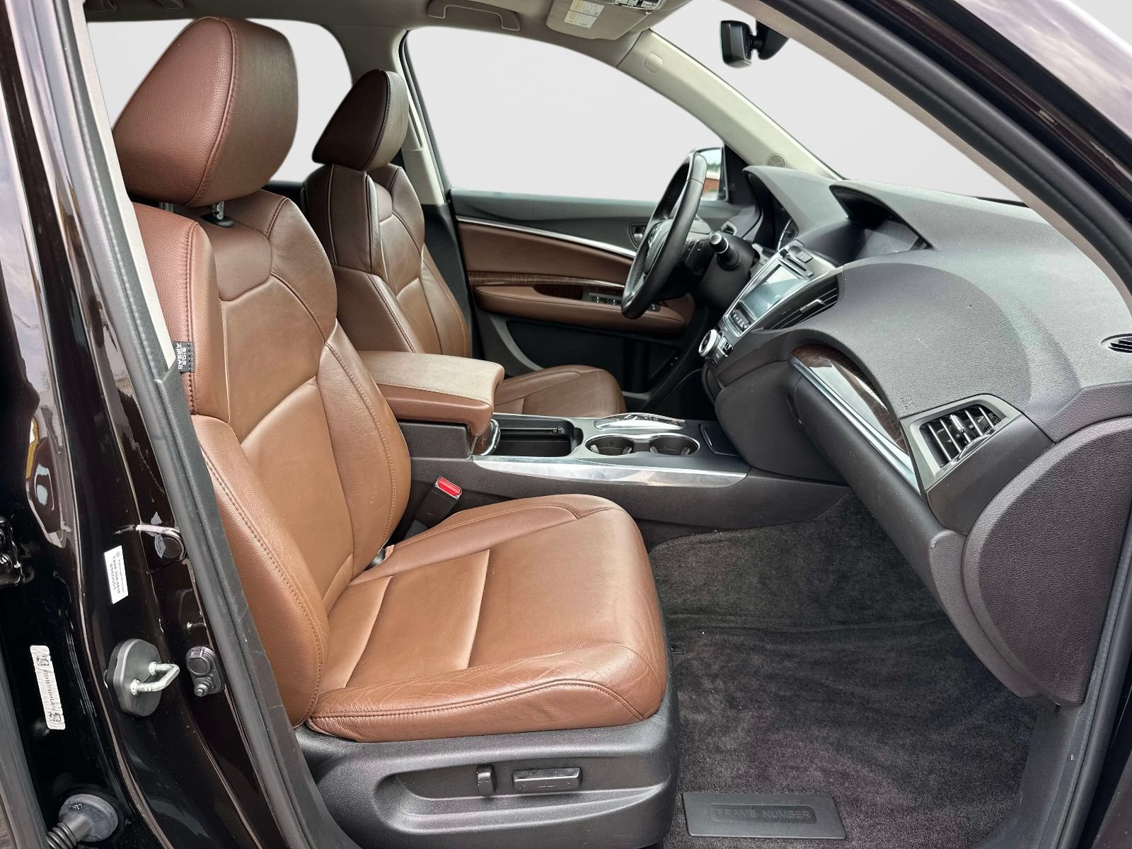 Certified 2018 Acura MDX w/ Technology Package AWD/4WD image 6