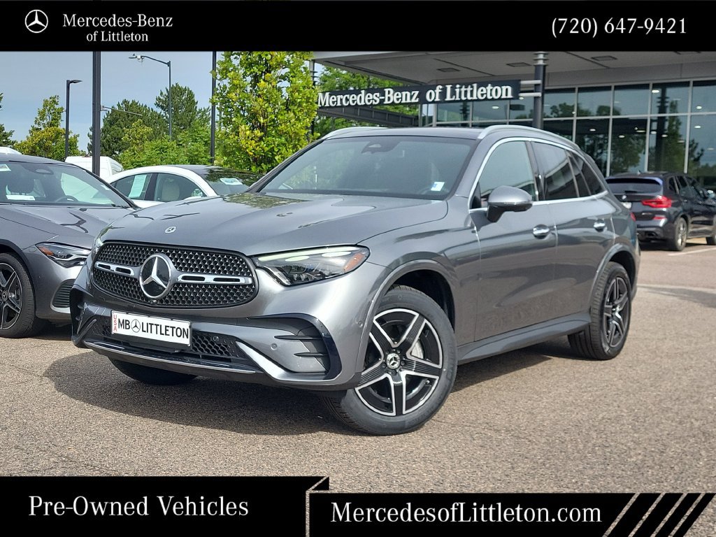 Used 2023 Mercedes-Benz GLC 300 4MATIC image 1