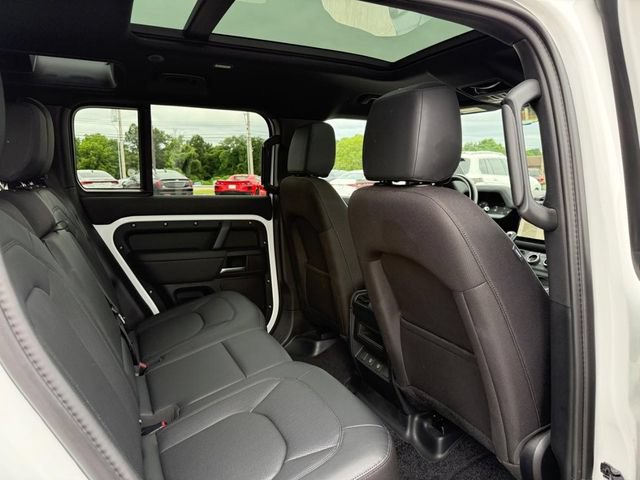 Used 2025 Land Rover Defender 110 S AWD/4WD image 13