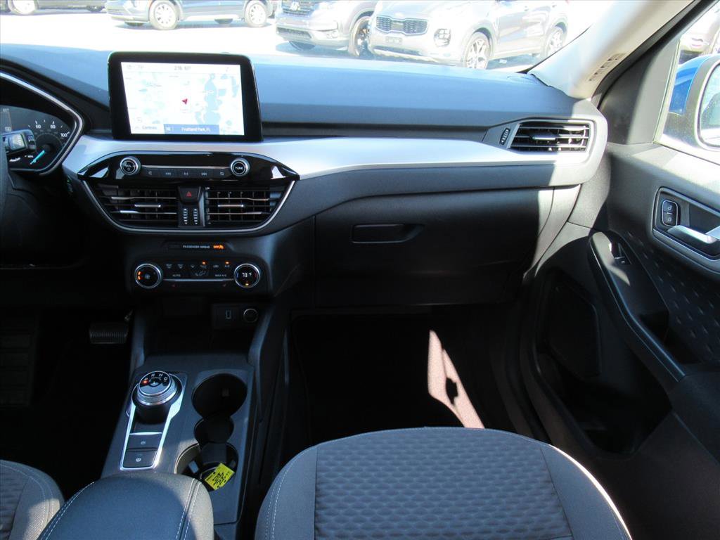 Used 2020 Ford Escape SE image 13