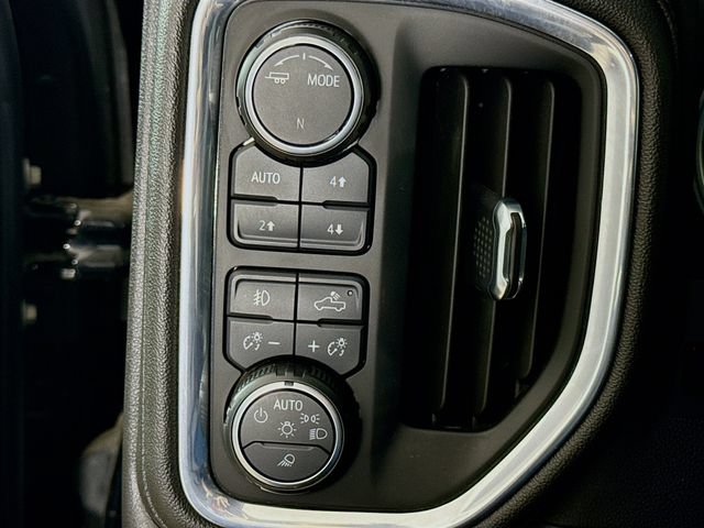 Used 2023 Chevrolet Silverado 2500 High Country w/ Z71 Off-Road Package AWD/4WD image 11