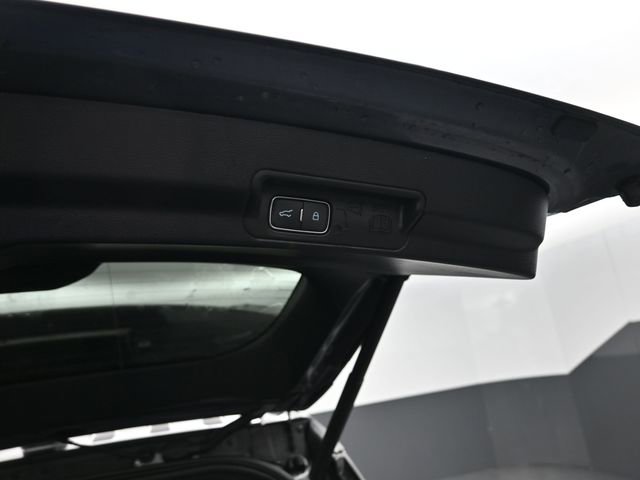 Used 2025 Ford Explorer ST-Line AWD/4WD image 7