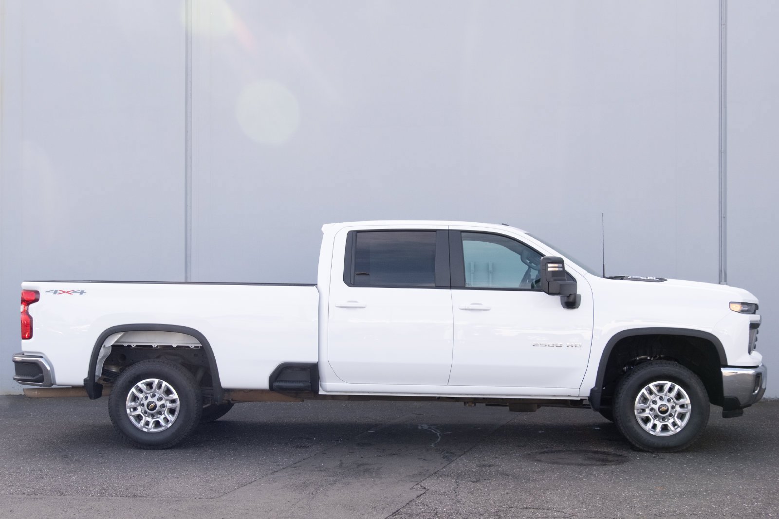 Used 2026 Chevrolet Silverado 2500 LT AWD/4WD image 25