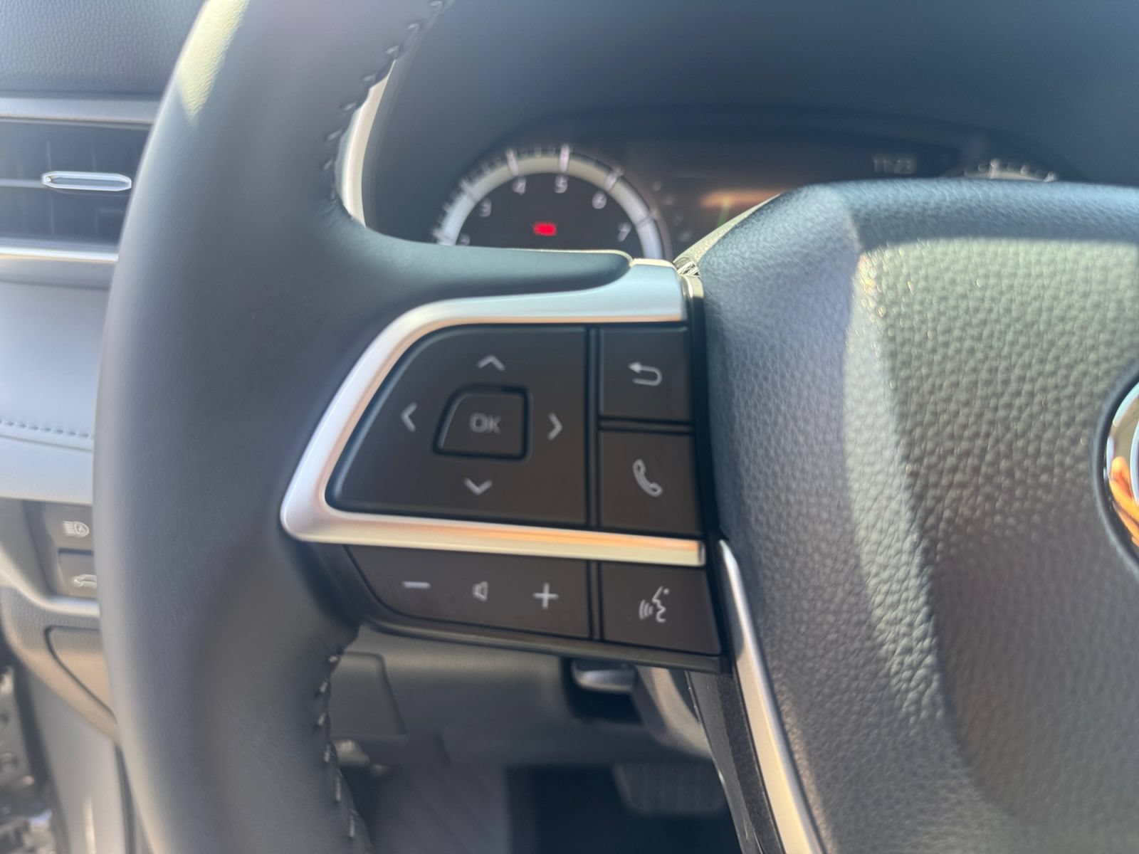 New 2026 Toyota Highlander XLE AWD/4WD image 20