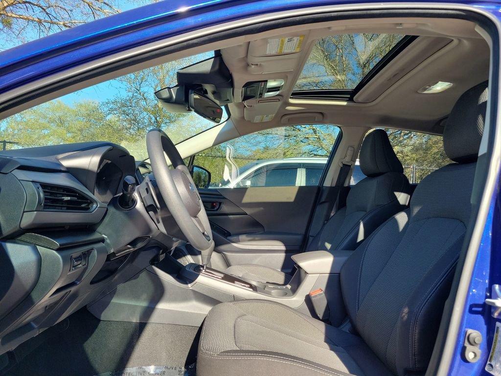 Used 2024 Subaru Crosstrek 2.0i Premium image 2