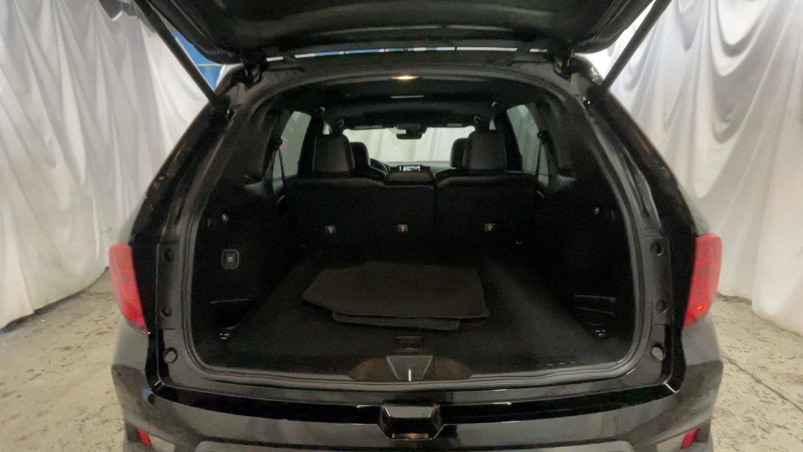 Certified 2025 Honda Passport EX-L image 21
