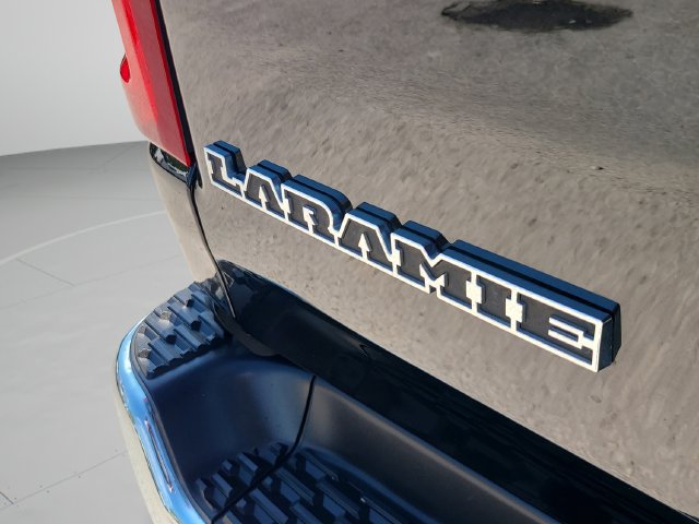 Used 2026 RAM 1500 Laramie AWD/4WD image 5
