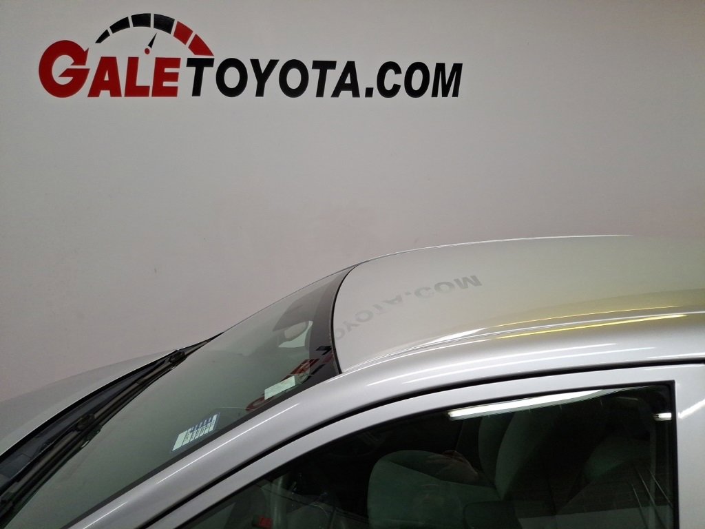 Used 2010 Toyota Corolla LE image 6