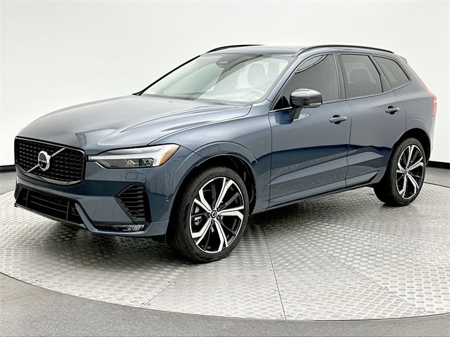Certified 2023 Volvo XC60 B5 Ultimate w/ Climate Package