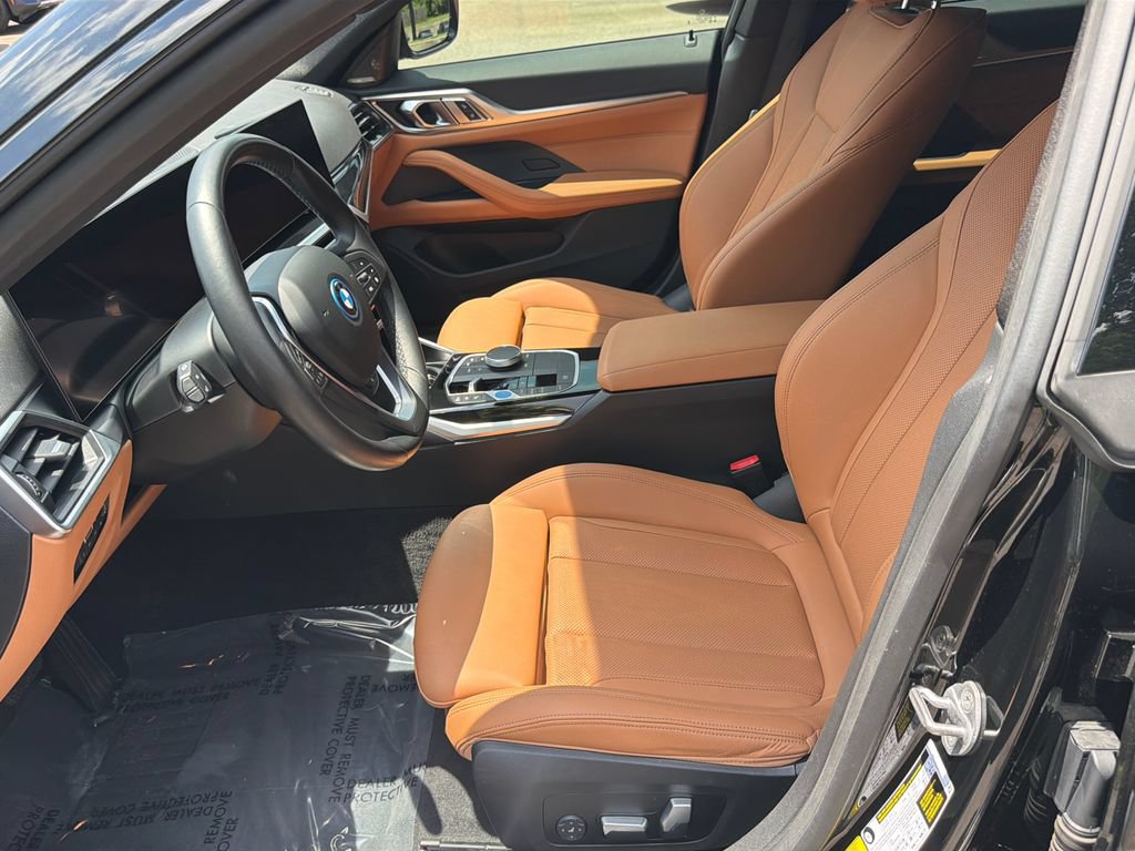 Used 2023 BMW i4 eDrive40 w/ Premium Package RWD image 9