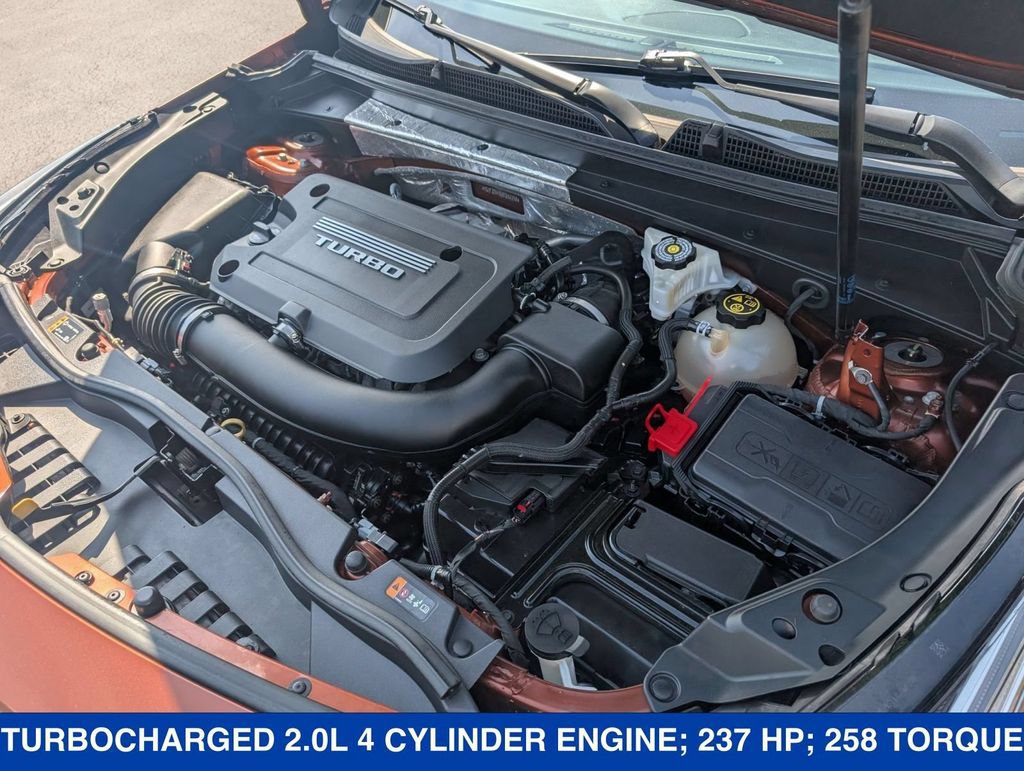 Used 2019 Cadillac XT4 Premium Luxury AWD/4WD image 36