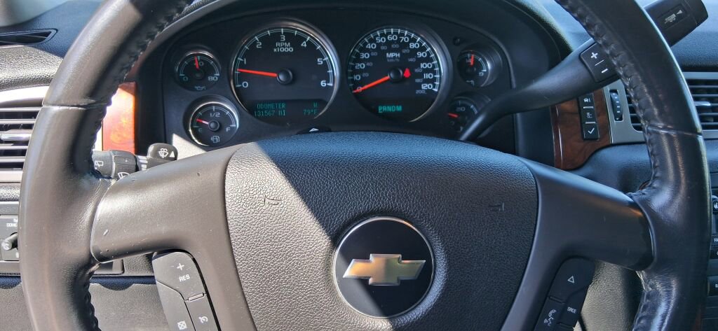 Used 2010 Chevrolet Tahoe LT AWD/4WD image 24
