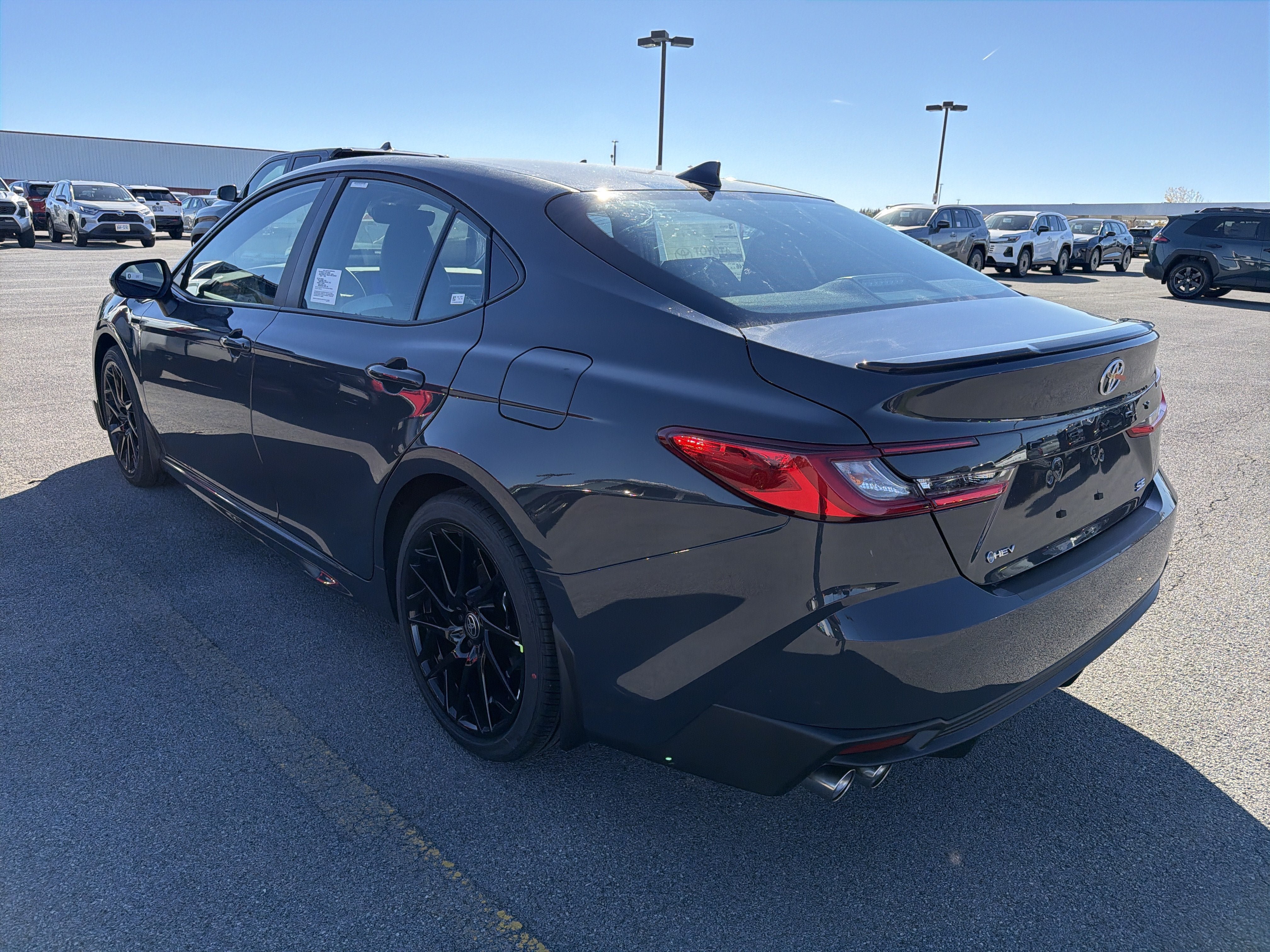 New 2026 Toyota Camry SE FWD image 5