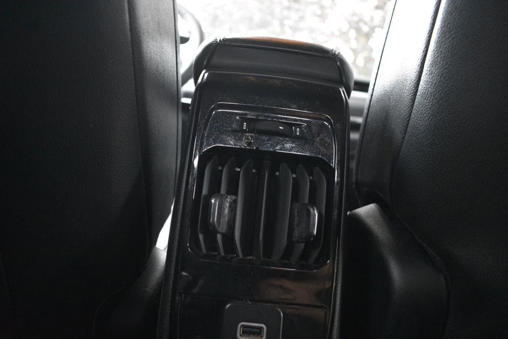 Used 2025 Jeep Compass Trailhawk AWD/4WD image 30