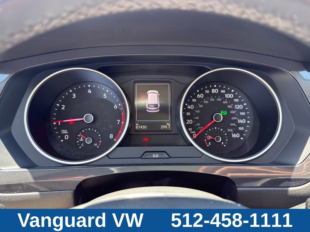 Used 2020 Volkswagen Tiguan SE w/ Panoramic Sunroof Package AWD/4WD image 22