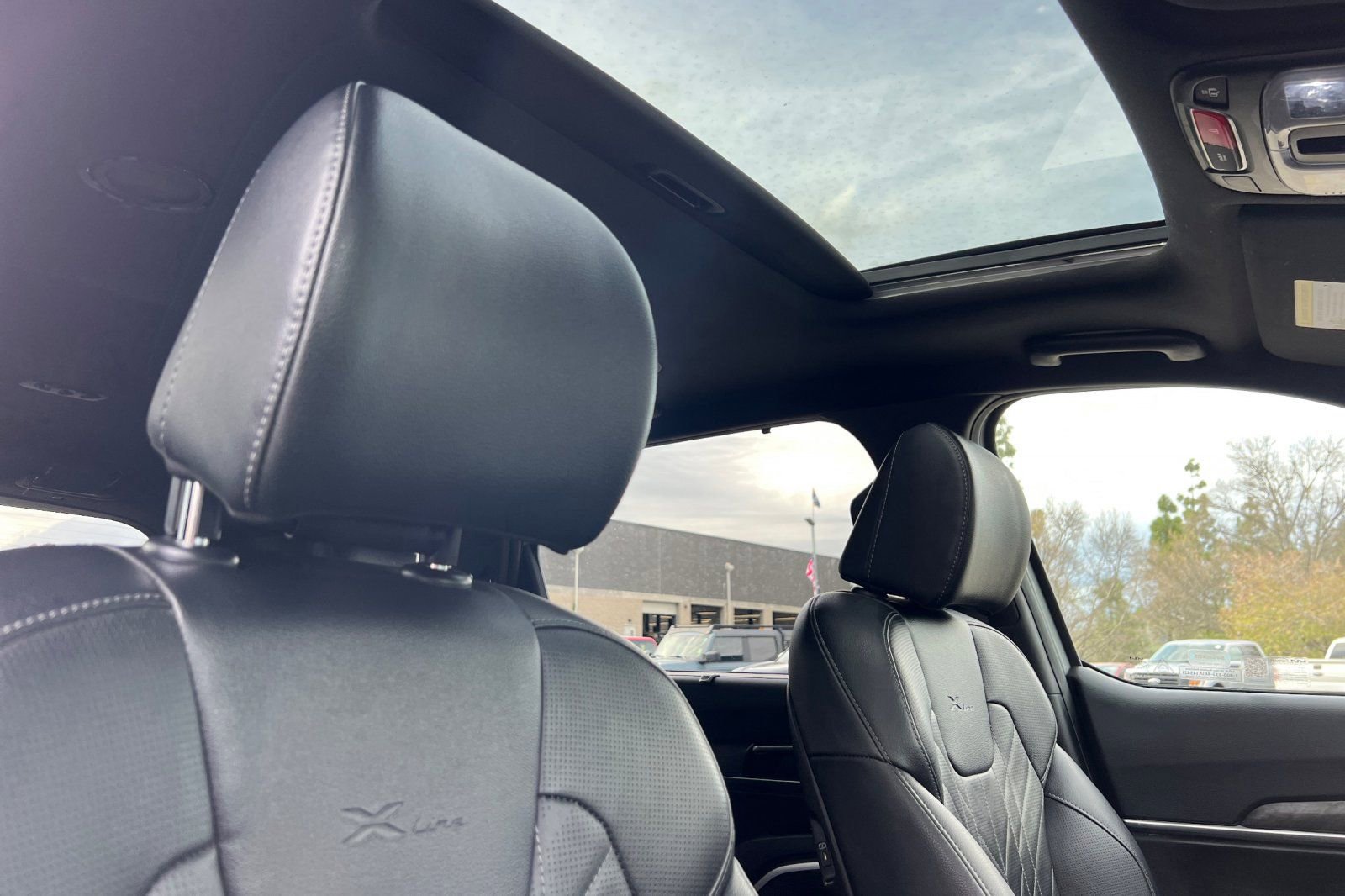 Used 2024 Kia Telluride EX X-Line image 18