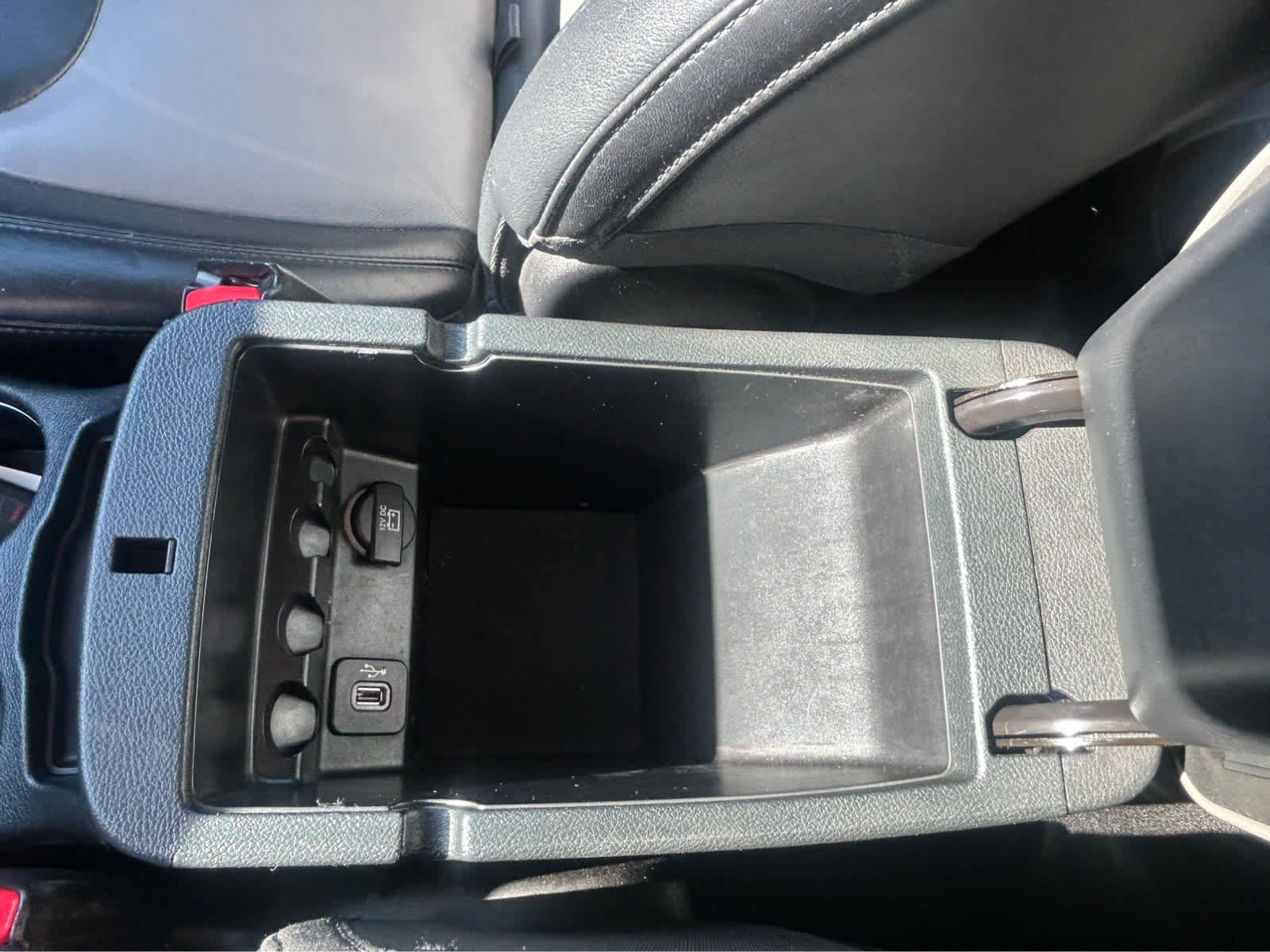 Used 2014 Jeep Cherokee Limited FWD image 36