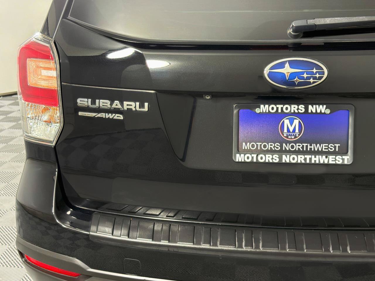 Used 2017 Subaru Forester 2.5i Premium AWD/4WD image 23