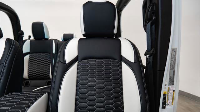 Used 2025 Jeep Gladiator Sport AWD/4WD image 31