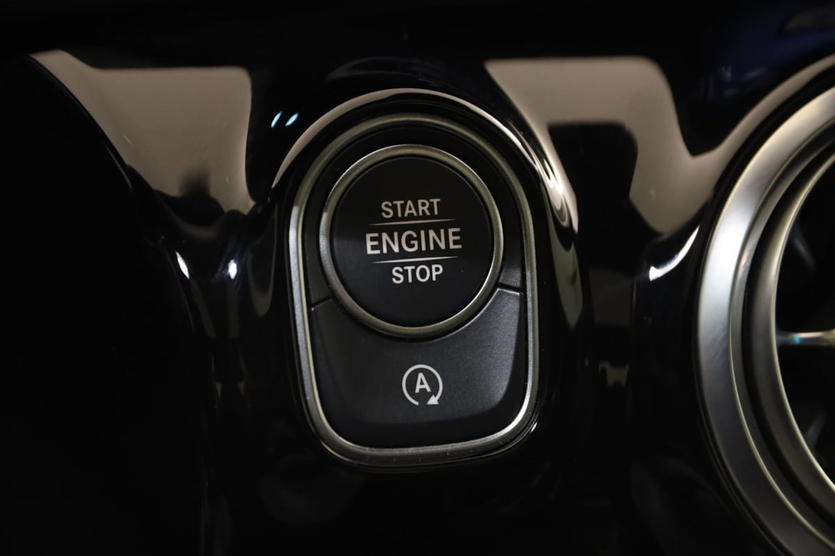 Used 2025 Mercedes-Benz CLA 250 4MATIC image 33