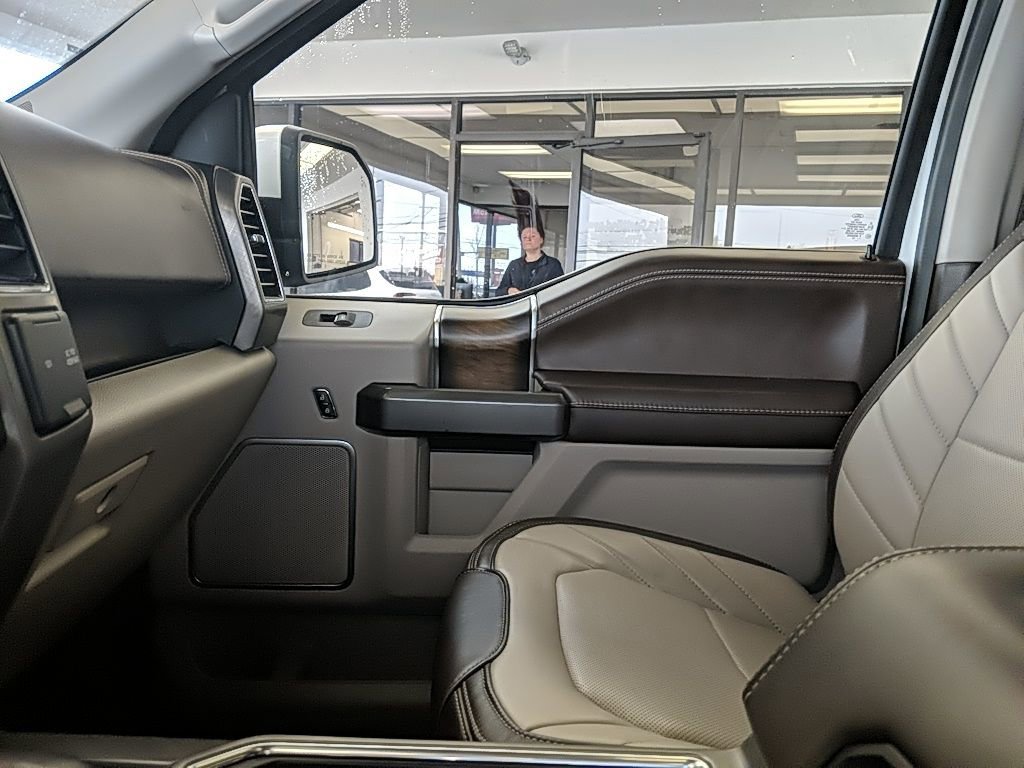 Used 2019 Ford F150 Limited image 27