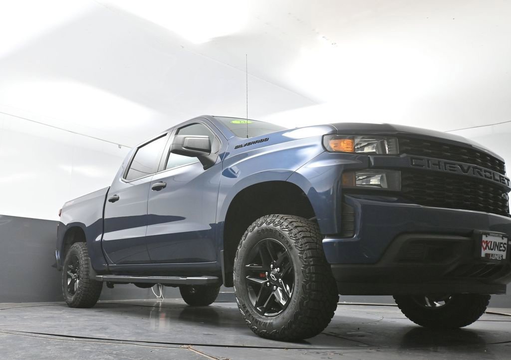 Used 2022 Chevrolet Silverado 1500 Custom w/ LPO, Dark Essentials Package AWD/4WD image 49