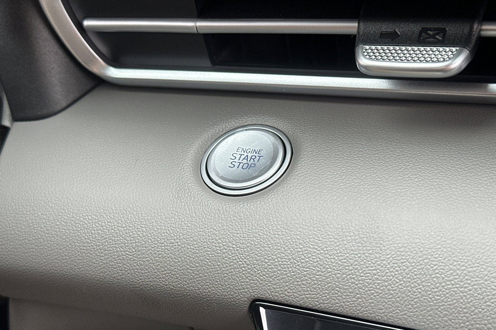 New 2025 Hyundai Elantra Sport image 20