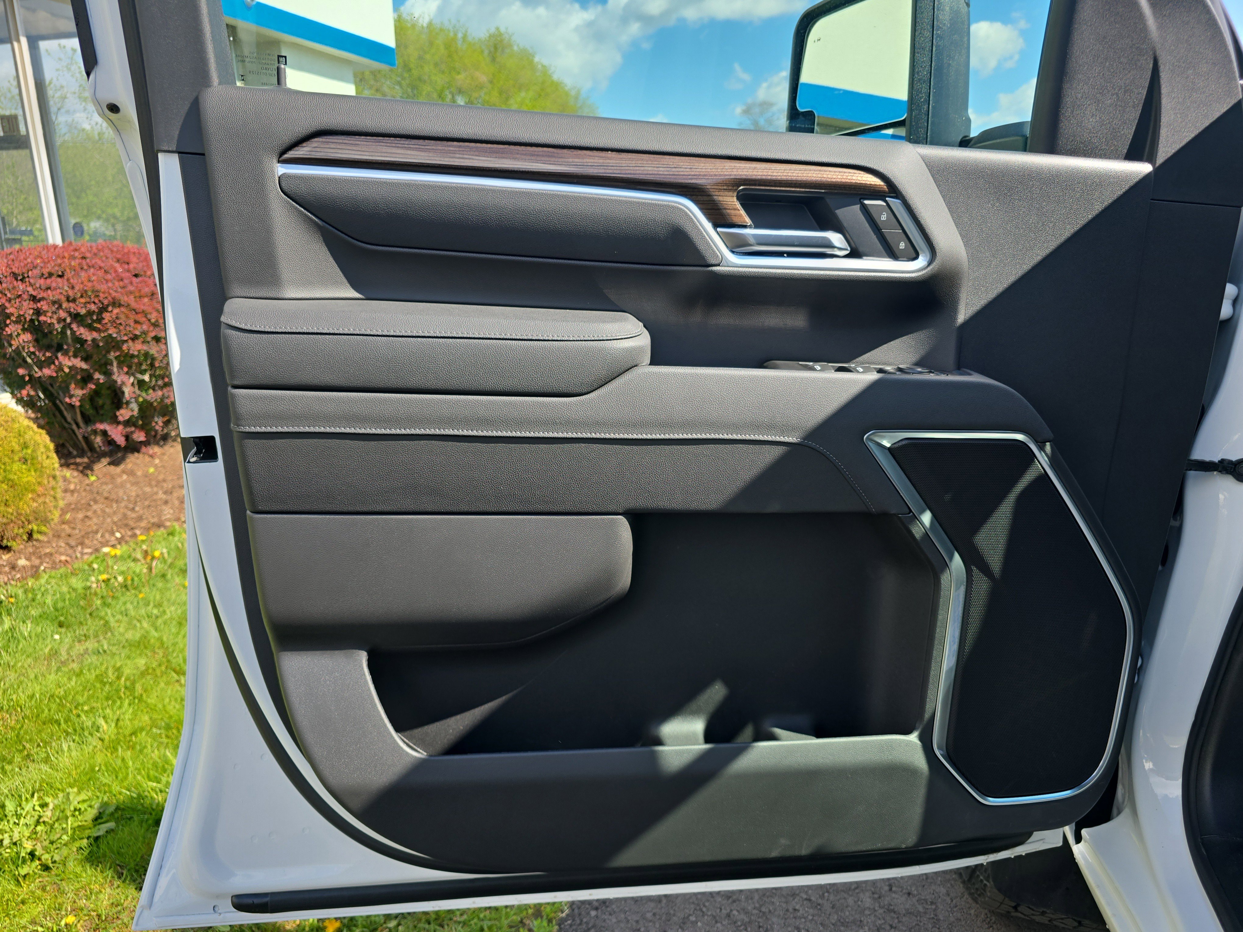 New 2026 Chevrolet Silverado 2500 LT w/ All Star Edition AWD/4WD image 18