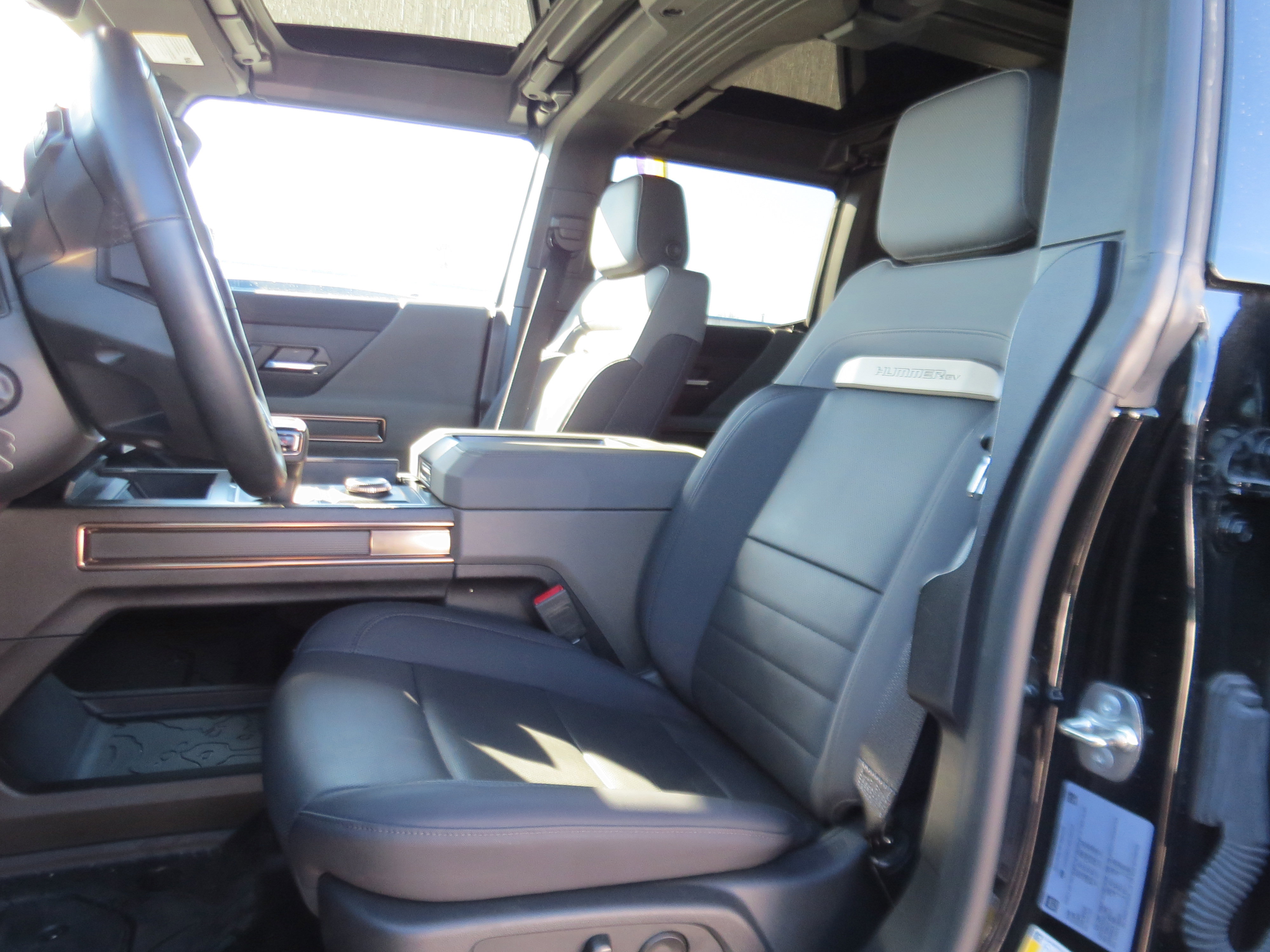 Used 2025 GMC Hummer EV 3X image 16