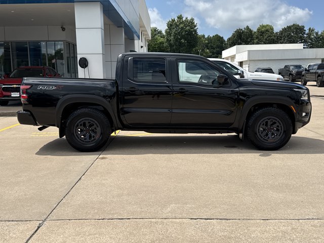 Used 2025 Nissan Frontier Pro-X w/ Pro Convenience Package RWD image 2