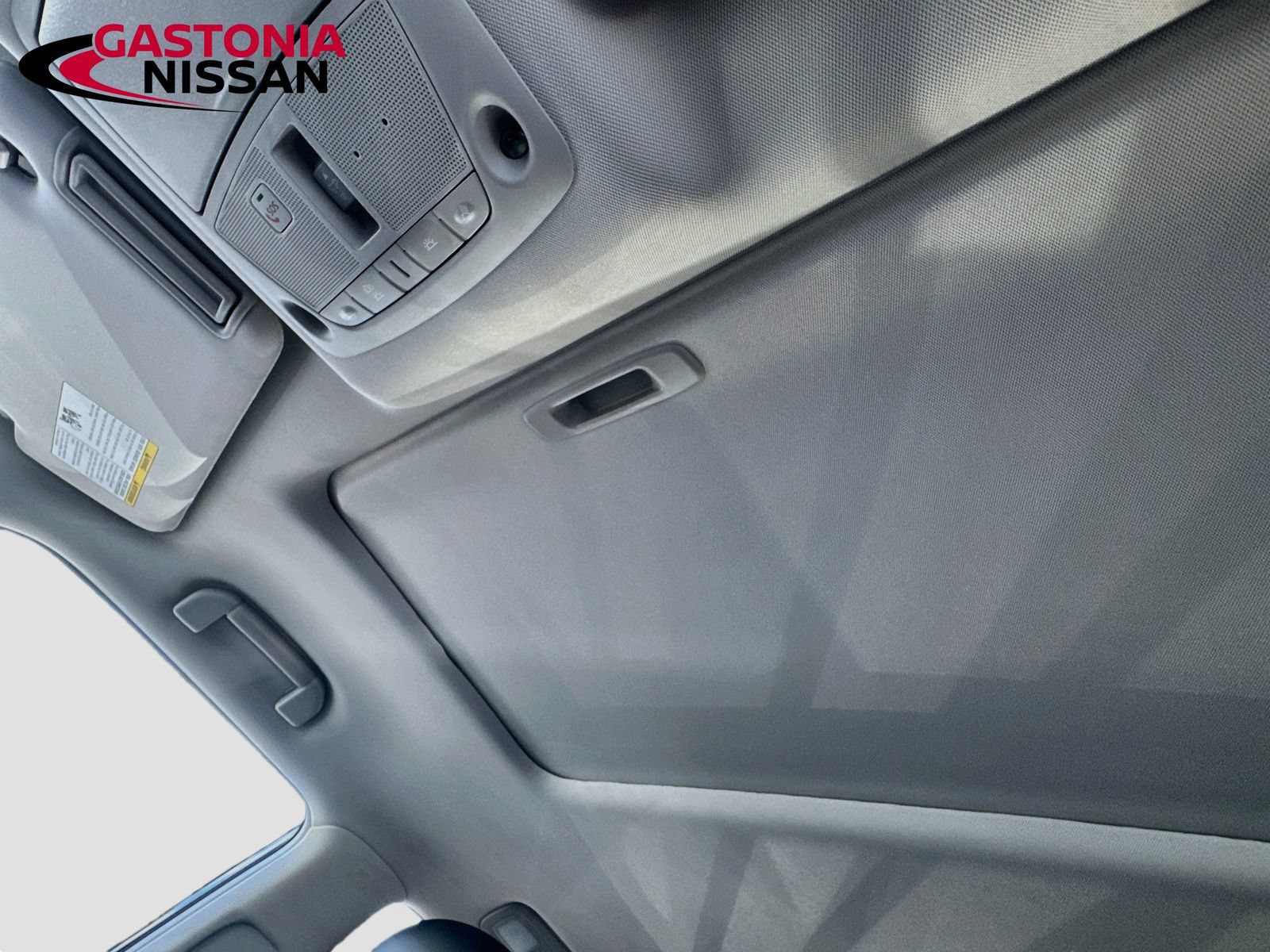 Used 2024 Nissan Armada SL w/ Captain's Chairs Package RWD image 30