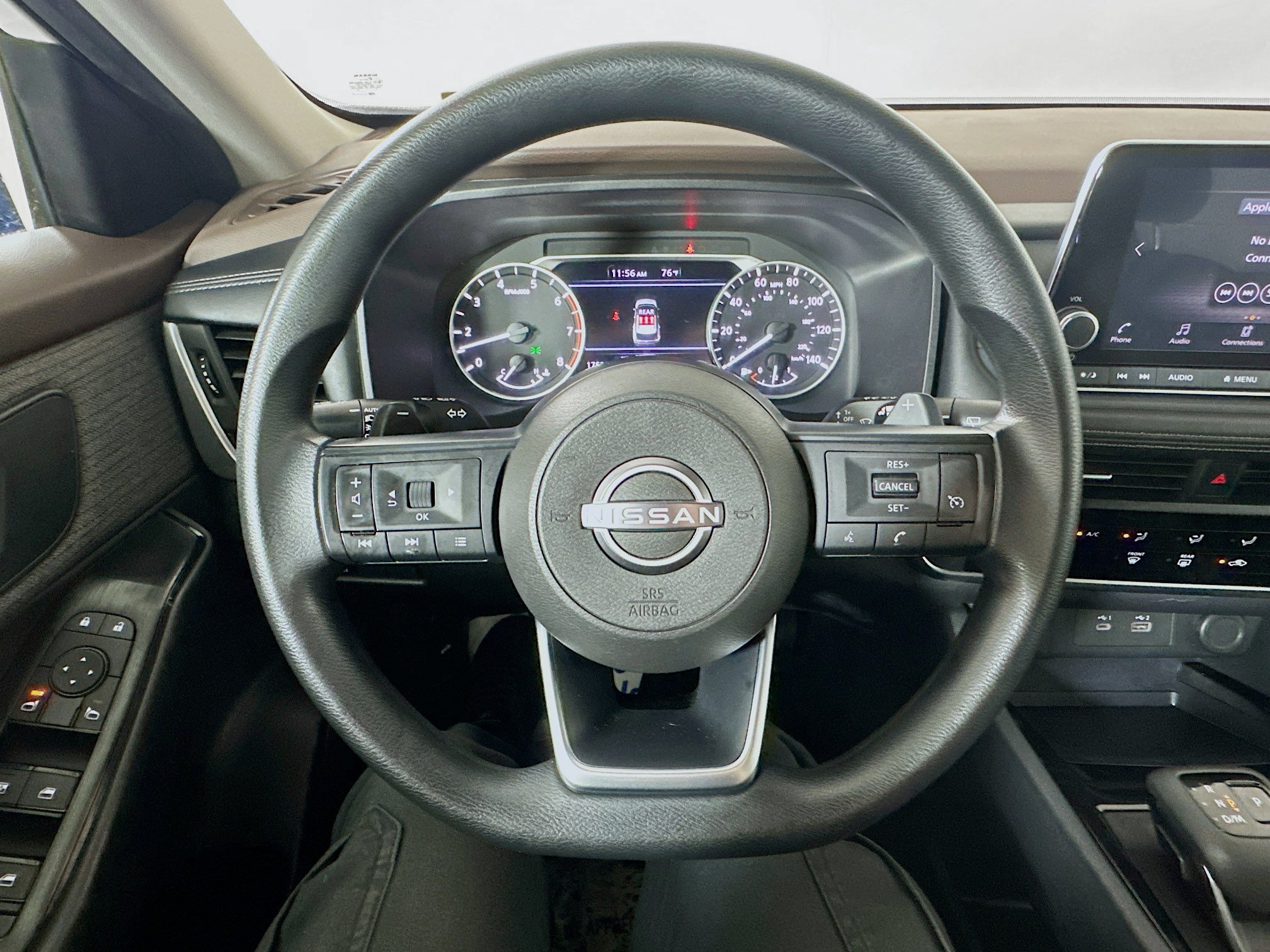 Used 2023 Nissan Rogue S AWD/4WD image 11