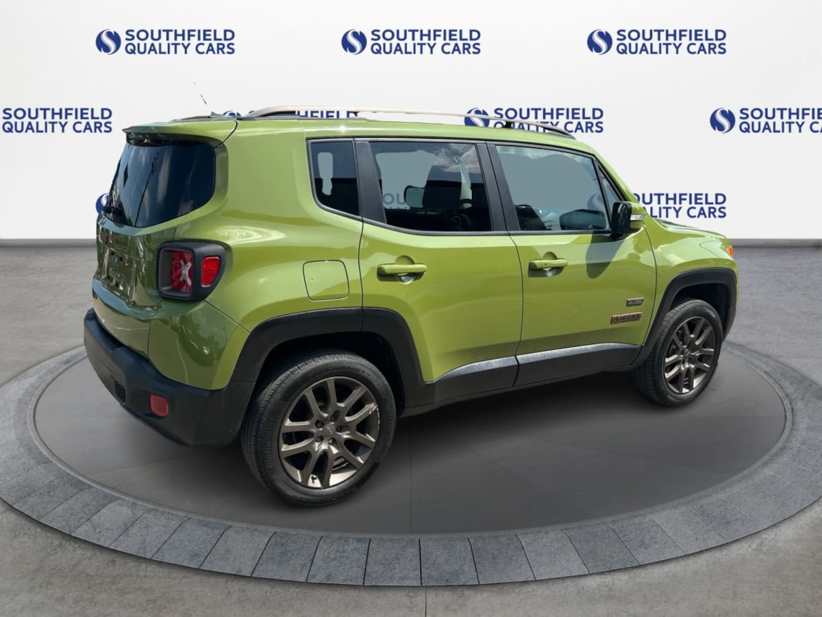 Used 2016 Jeep Renegade 75th Anniversary AWD/4WD image 7
