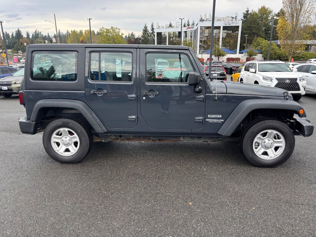 Used 2017 Jeep Wrangler Unlimited Sport w/ Connectivity Group image 4